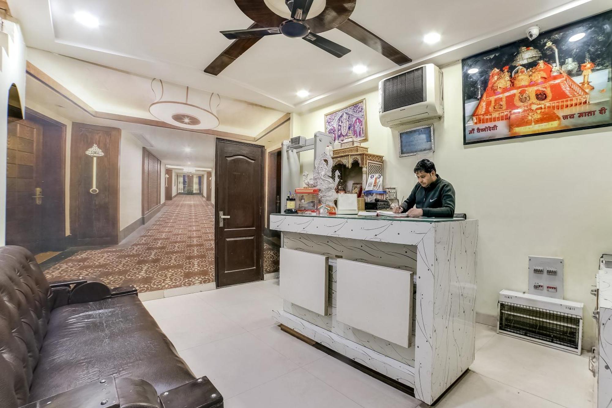 Hotel O Geetanjali Inn Hotel New Delhi